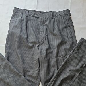 🌸Armani‎ Men's Gray Pinstripe Pants Waist 40 ×31